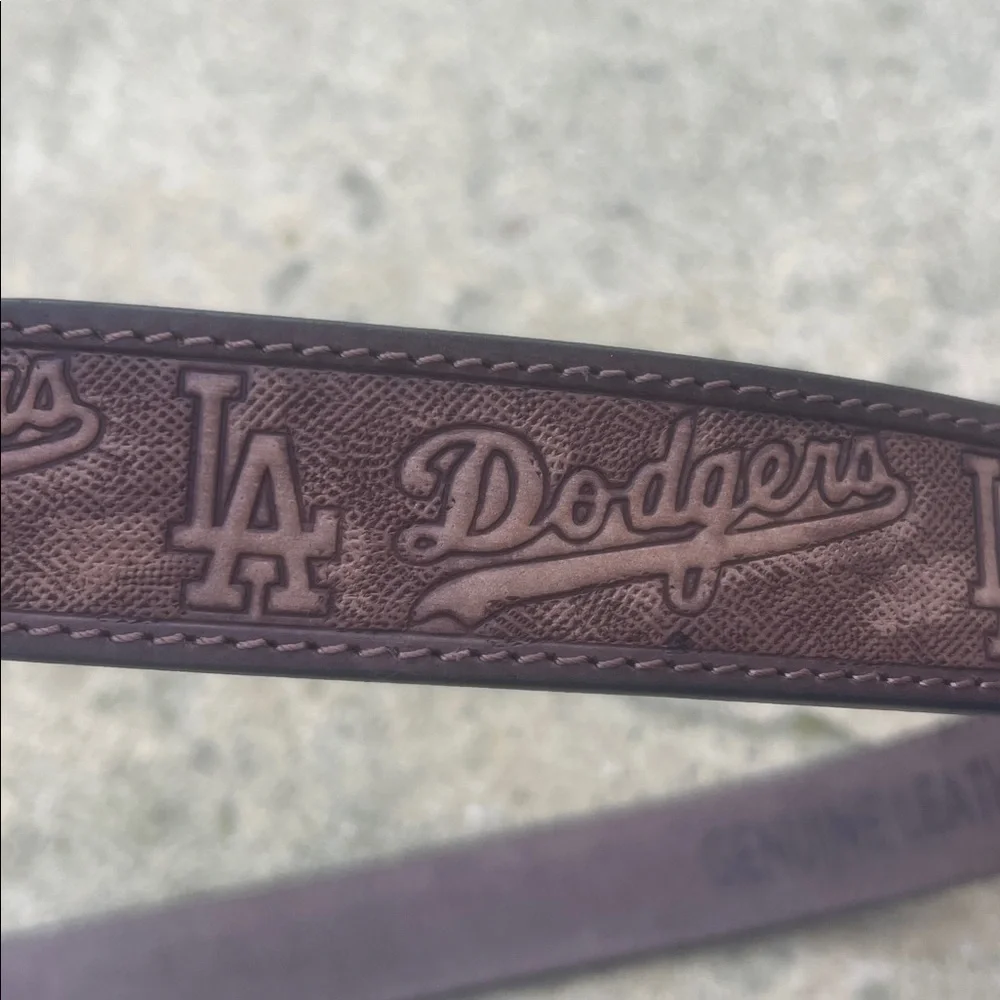 LA Dodgers Embossed Brown Leather Belt Men's Size M(34-36) XL(42-44) NWT